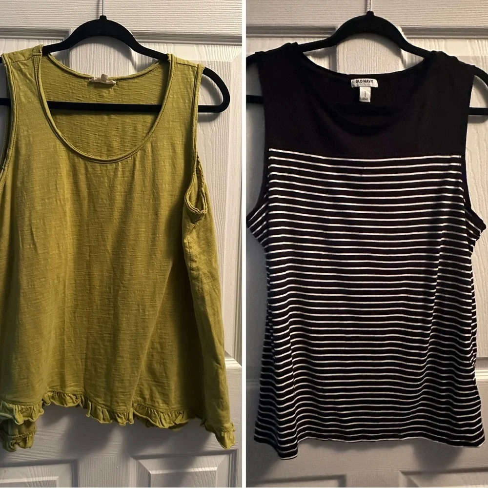 bundle of 2 casual tanks for women, size large - Picture 1 of 9